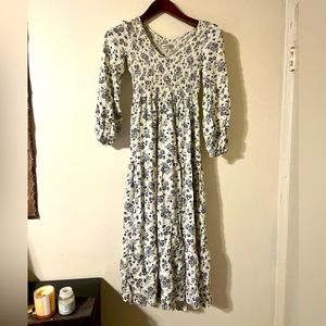 Christy Dawn sample maxi dress size xs/small.